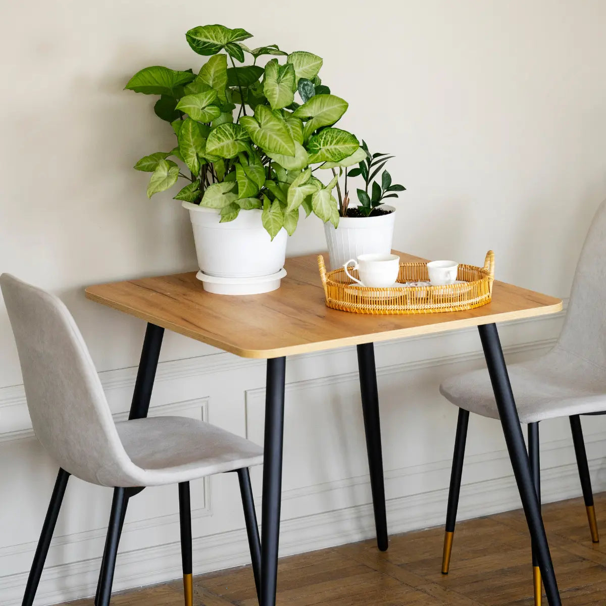 Solid Wood vs. Engineered Wood Dining Tables